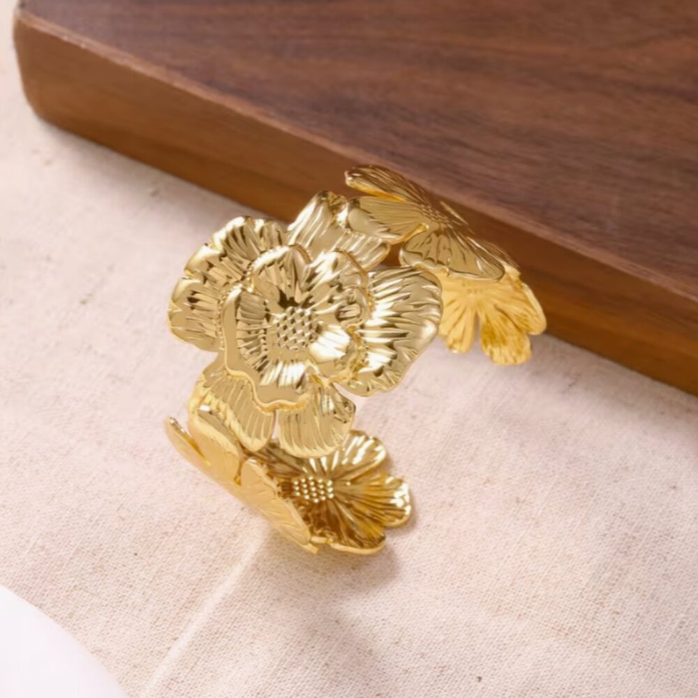 304 Stainless Steel Vintage Floral Bracelet Flower Cuff w/Blooming Botanical